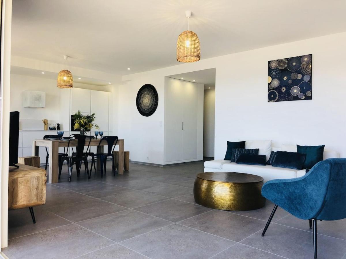 T3 Front De Mer Dernier Etage Vue Mer Petit Havre De Paix Pour Vos Vacances Emplacement Unique Vue Mer Panoramique A 180 Degres Pour Ce T3 En Face De La Plage Front De Mer Vue Sur Les Iles 5 Et Dernier Etage Avec Ascenseur 勒拉旺杜 外观 照片